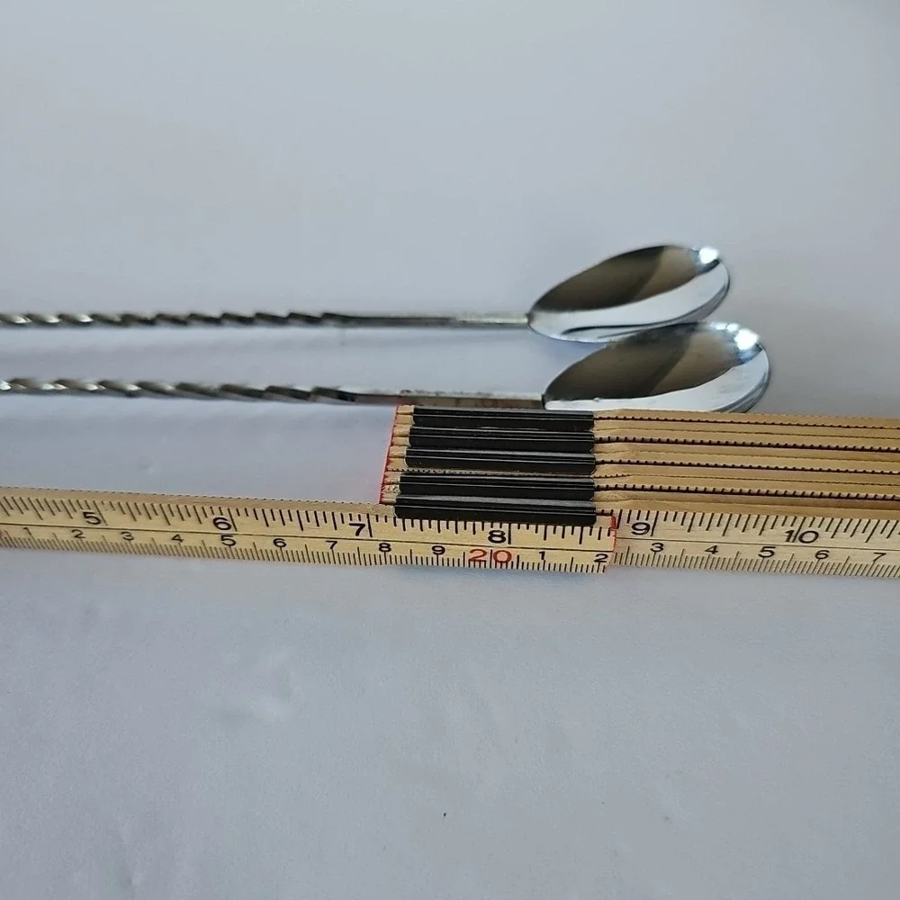 Unbranded vintage pair